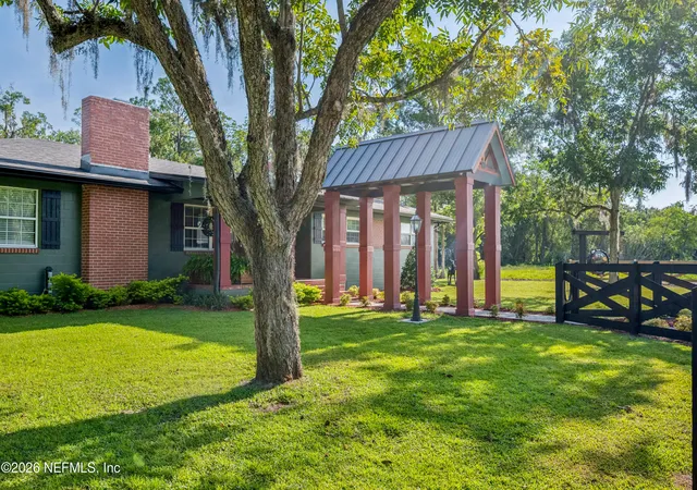 Photo 2 of Single family home for sale at 675 W Madison St, Starke, FL 32091 | MLS# 2163134 | Listing updated on 2026-09-02