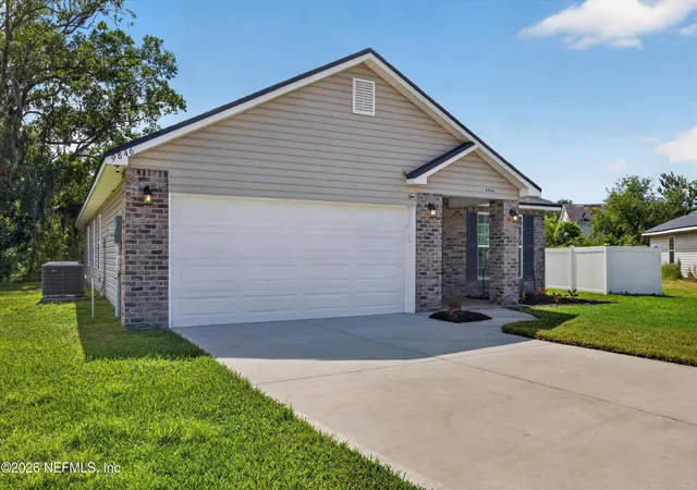 Photo 2 of Sale Pending at 9846 Olivia St, Jacksonville, FL 32219 | MLS# 2163084 | Listing updated on 2026-09-11
