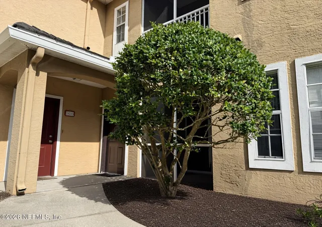 Photo 2 of Condo for sale at 10075 Gate Pkwy N #1610, Jacksonville, FL 32246 | MLS# 2163185 | Listing updated on 2026-09-17