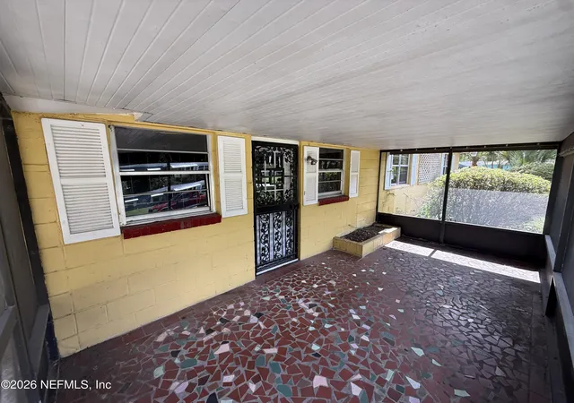 Photo 4 of Single family home for sale at 2578 Spirea St, Jacksonville, FL 32209 | MLS# 2163118 | Listing updated on 2026-09-11