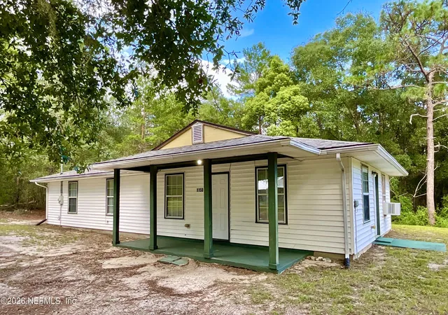 Single family home for sale at 1150 Coral Farms Rd, Florahome, FL 32140 | MLS# 2163121