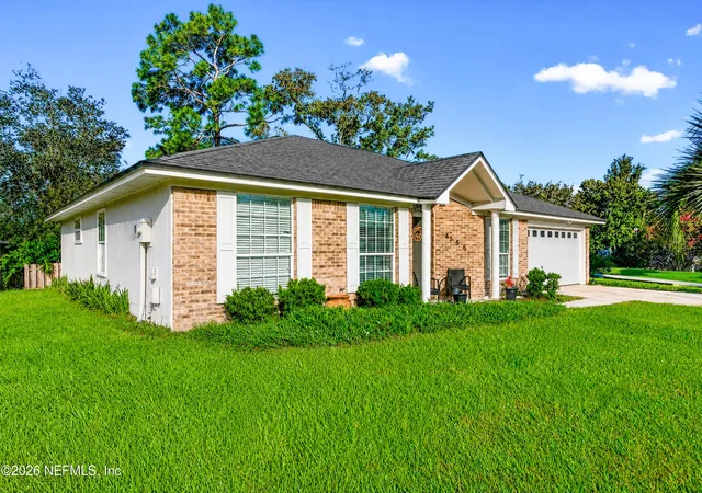 Photo 3 of Single family home for sale at 4556 Shaky Leaf Ln N, Jacksonville, FL 32224 | MLS# 2163340 | Listing updated on 2026-09-04