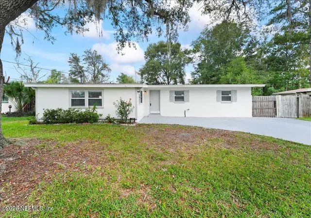 Photo 1 of Single family home for sale at 215 Edson Dr, Orange Park, FL 32073 | MLS# 2163649 | Listing updated on 2026-09-17