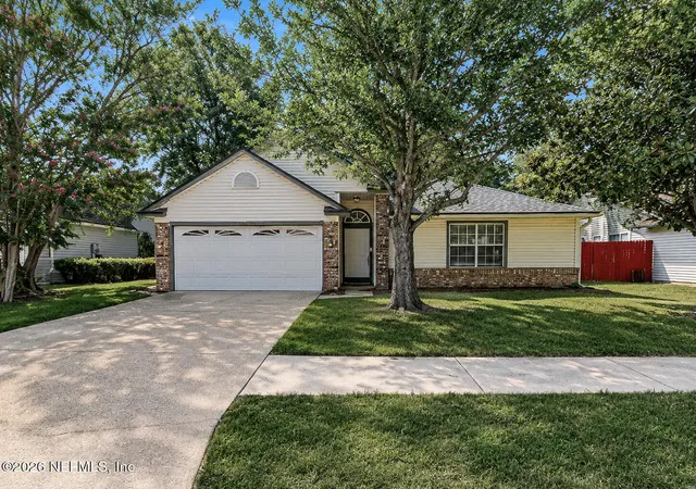 Photo 1 of Single family home for sale at 8126 Fieldside Dr W, Jacksonville, FL 32244 | MLS# 2163148 | Listing updated on 2026-09-25