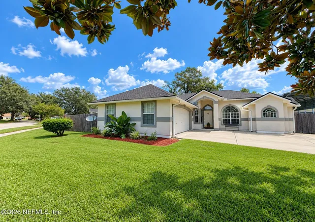 Photo 3 of Sale Pending at 2731 Fabius Ct, Green Cove Springs, FL 32043 | MLS# 2163167 | Listing updated on 2026-09-12