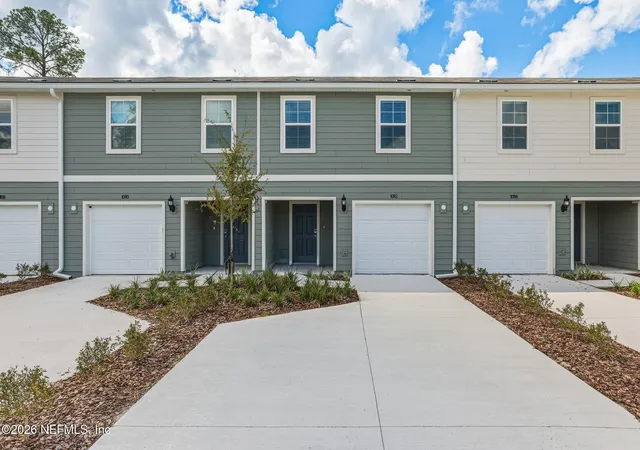 Photo 2 of Townhouse for sale at 10108 Whistling Pine Ct, Jacksonville, FL 32221 | MLS# 2163361 | Listing updated on 2026-09-03