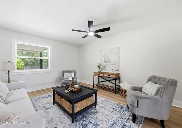 Photo 3 of Single family home for sale at 201 Dow Ct, Green Cove Springs, FL 32043 | MLS# 2163209 | Listing updated on 2026-09-16