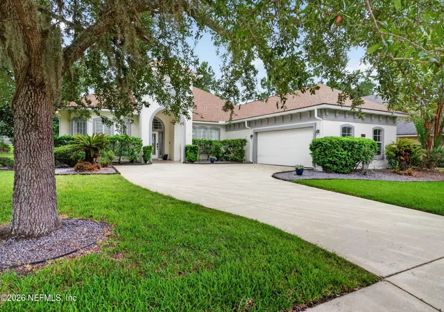 Photo 2 of Sale Pending at 4109 Eagle Landing Pkwy, Orange Park, FL 32065 | MLS# 2163415 | Listing updated on 2026-09-19