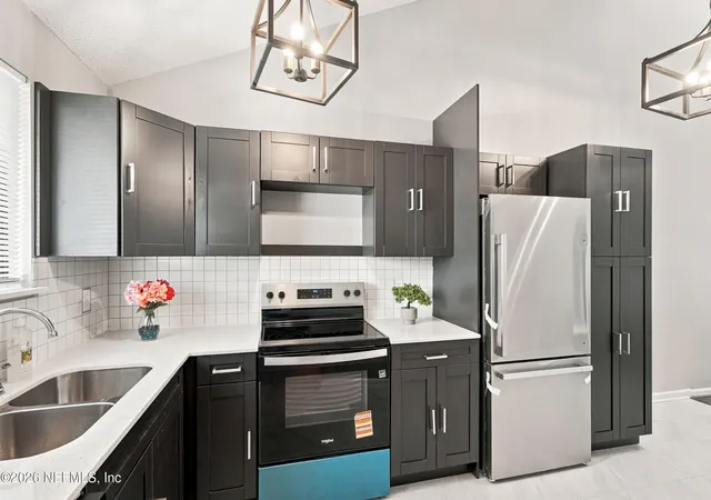 Photo 3 of Townhouse for sale at 2424 Seabury Pl N, Jacksonville, FL 32246 | MLS# 2163265 | Listing updated on 2026-09-03