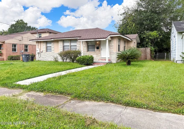 Photo 3 of Single family home for sale at 1660 University St, Jacksonville, FL 32209 | MLS# 2163571 | Listing updated on 2026-09-04