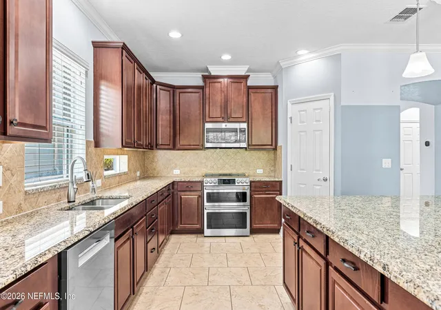 Photo 2 of Sale Pending at 3619 Crossview Dr, Jacksonville, FL 32224 | MLS# 2163636 | Listing updated on 2026-10-19