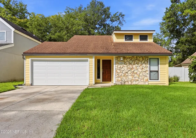 Photo 1 of Single family home for sale at 8566 Goldeneye Ln, Jacksonville, FL 32217 | MLS# 2163332 | Listing updated on 2026-09-13