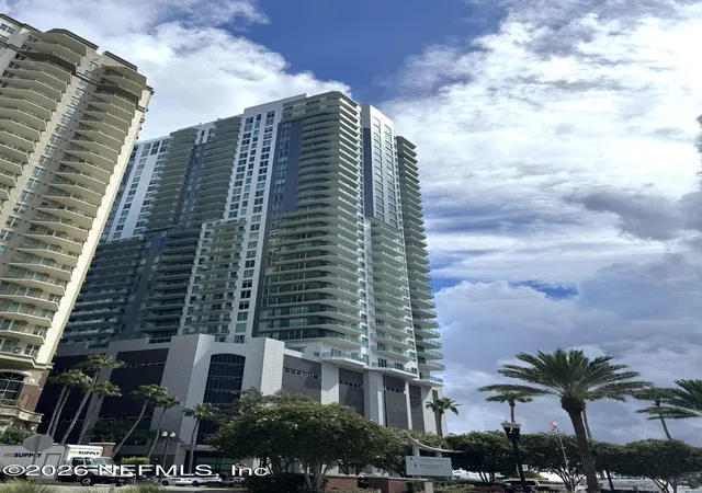 Photo 3 of Condo for sale at 1431 Riverplace Blvd #1806, Jacksonville, FL 32207 | MLS# 2163333 | Listing updated on 2026-09-16