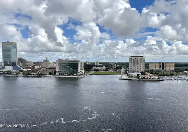 Photo 4 of Condo for sale at 1431 Riverplace Blvd #1806, Jacksonville, FL 32207 | MLS# 2163333 | Listing updated on 2026-09-16