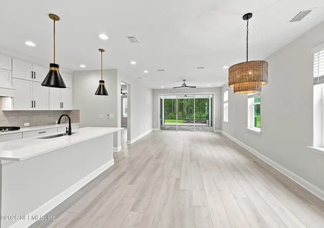 Photo 4 of Single family home for sale at 30 Spinner Dr, Ponte Vedra, FL 32081 | MLS# 2163759 | Listing updated on 2026-09-11