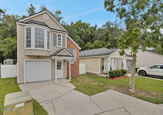 Photo 2 of Single family home for sale at 10962 Traci Lynn Dr, Jacksonville, FL 32218 | MLS# 2163344 | Listing updated on 2026-09-03