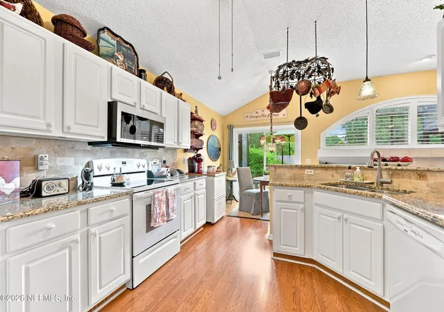 Photo 2 of Sale Pending at 1623 Highland View Ct, Fleming Island, FL 32003 | MLS# 2163491 | Listing updated on 2026-09-28