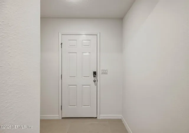 Photo 4 of Townhouse for sale at 10114 Whistling Pine Ct, Jacksonville, FL 32221 | MLS# 2163373 | Listing updated on 2026-09-03