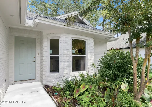 Photo 2 of Sale Pending at 3739 Sanctuary Way N, Jacksonville Beach, FL 32250 | MLS# 2163725 | Listing updated on 2026-09-11