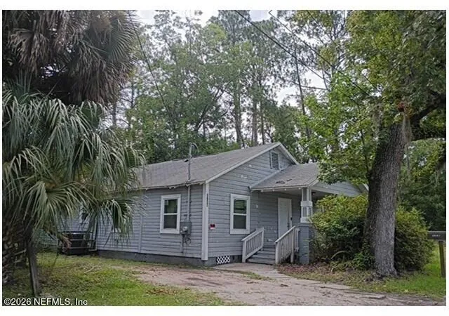 Photo 2 of Single family home for sale at 5637 Astor Pl, Jacksonville, FL 32208 | MLS# 2163384 | Listing updated on 2026-09-14