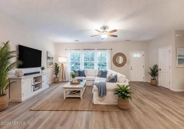 Photo 3 of Single family home for sale at 2924 Guava Ct, Middleburg, FL 32068 | MLS# 2163403 | Listing updated on 2026-09-05