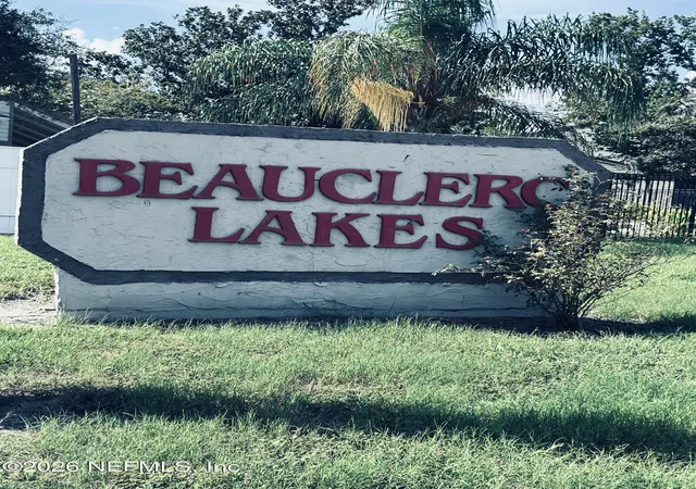 Photo 2 of Condo for sale at 8300 Plz Gate Ln #1071, Jacksonville, FL 32217 | MLS# 2163412 | Listing updated on 2026-09-13