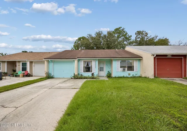 Photo 1 of Townhouse for sale at 3554 Tiara Way W, Jacksonville, FL 32223 | MLS# 2163418 | Listing updated on 2026-09-04