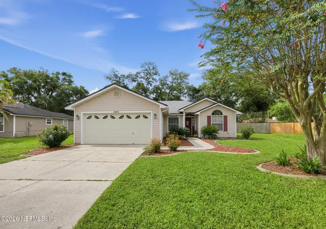 Photo 2 of Single family home for sale at 3566 Pond Ridge Ct W, Jacksonville, FL 32223 | MLS# 2164033 | Listing updated on 2026-09-09