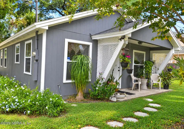 Photo 1 of Single family home for sale at 199 Main St, Atlantic Beach, FL 32233 | MLS# 2163438 | Listing updated on 2026-09-20