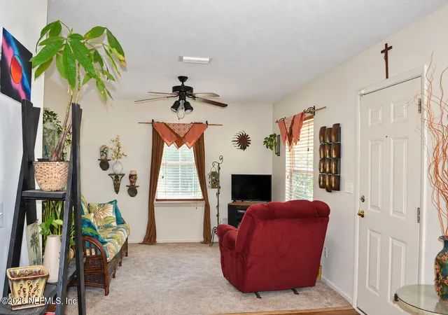 Photo 4 of Single family home for sale at 199 Main St, Atlantic Beach, FL 32233 | MLS# 2163438 | Listing updated on 2026-09-20