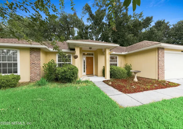 Photo 3 of Single family home for sale at 1041 Whirlaway Cir N, Jacksonville, FL 32218 | MLS# 2163711 | Listing updated on 2026-09-06