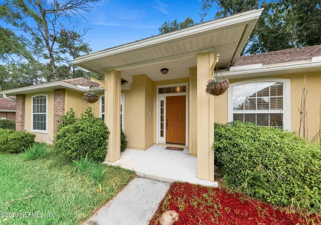 Photo 3 of Single family home for sale at 1041 Whirlaway Cir N, Jacksonville, FL 32218 | MLS# 2163711 | Listing updated on 2026-09-06