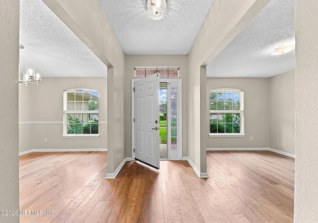Photo 4 of Single family home for sale at 1041 Whirlaway Cir N, Jacksonville, FL 32218 | MLS# 2163711 | Listing updated on 2026-09-06