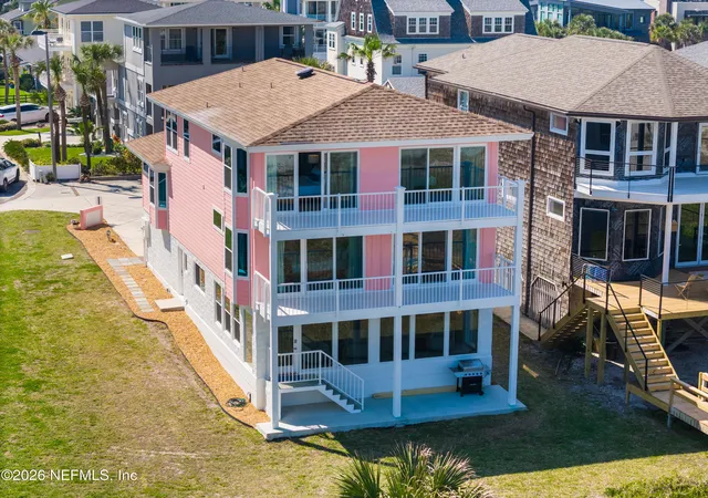 Photo 3 of Single family home for sale at 11 19th Avenue N, Jacksonville Beach, FL 32250 | MLS# 2163531 | Listing updated on 2026-09-14