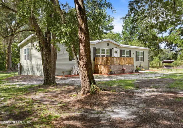 Photo 4 of Single family home for sale at 152 SW Jim Ward St, Fort White, FL 32038 | MLS# 2163481 | Listing updated on 2026-09-16