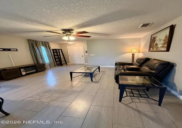 Photo 3 of Single family home for sale at 117 Brookfall Dr, Saint Augustine, FL 32092 | MLS# 2163593 | Listing updated on 2026-09-07