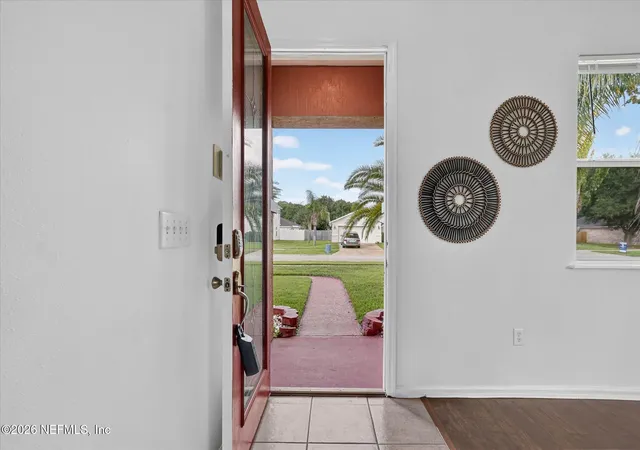 Photo 3 of Single family home for sale at 11518 Brian Lakes Dr N, Jacksonville, FL 32221 | MLS# 2163668 | Listing updated on 2026-10-04