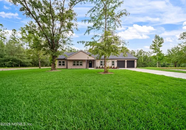 Photo 3 of Single family home for sale at 13529 Settindown Dr, Bryceville, FL 32009 | MLS# 2163601 | Listing updated on 2026-09-05