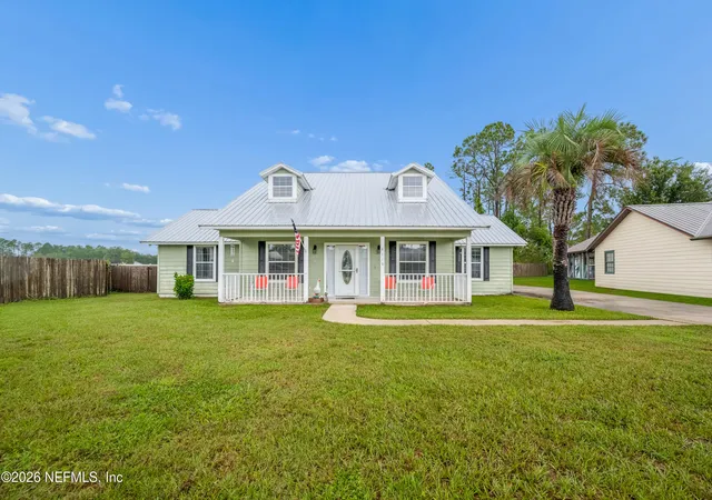 Photo 2 of Single family home for sale at 6110 W 4th Manor, Palatka, FL 32177 | MLS# 2163534 | Listing updated on 2026-10-17
