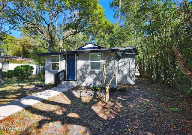 Photo 2 of Single family home for sale at 5807 Castellano Ave, Jacksonville, FL 32208 | MLS# 2163547 | Listing updated on 2026-09-16