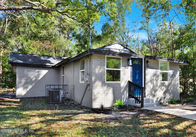 Photo 3 of Single family home for sale at 5807 Castellano Ave, Jacksonville, FL 32208 | MLS# 2163547 | Listing updated on 2026-09-16