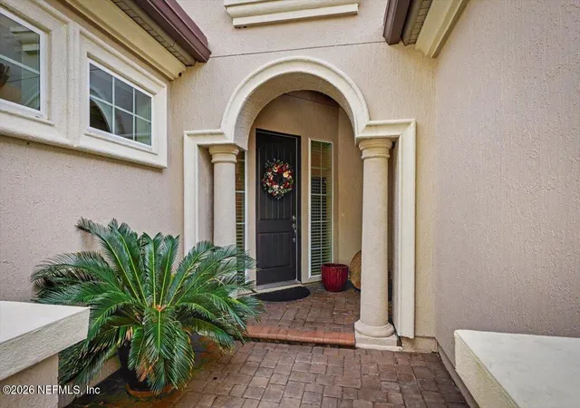 Photo 3 of Sale Pending at 3121 Brettungar Dr, Jacksonville, FL 32246 | MLS# 2164145 | Listing updated on 2026-09-11