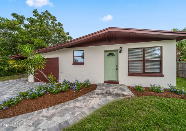 Photo 2 of Sale Pending at 1203 13th Avenue N, Jacksonville Beach, FL 32250 | MLS# 2163560 | Listing updated on 2026-09-06