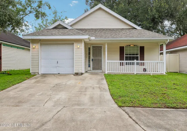 Single family home for sale at 4321 Campus Hills Cir, Jacksonville, FL 32218 | MLS# 2163574