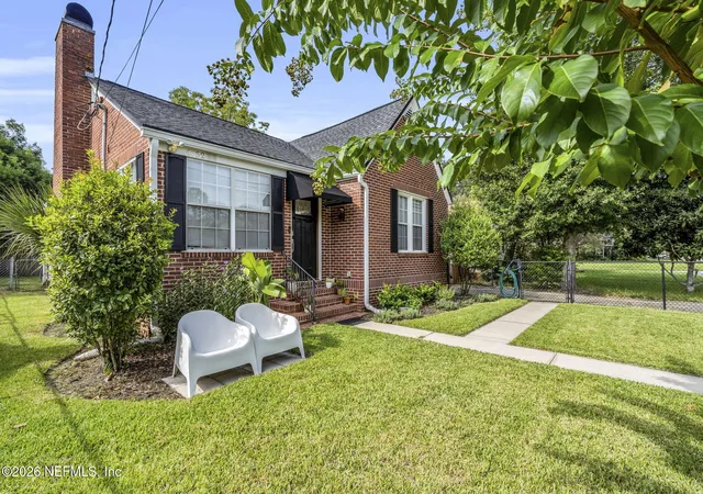 Photo 2 of Single family home for sale at 4652 College St, Jacksonville, FL 32205 | MLS# 2163566 | Listing updated on 2026-09-13