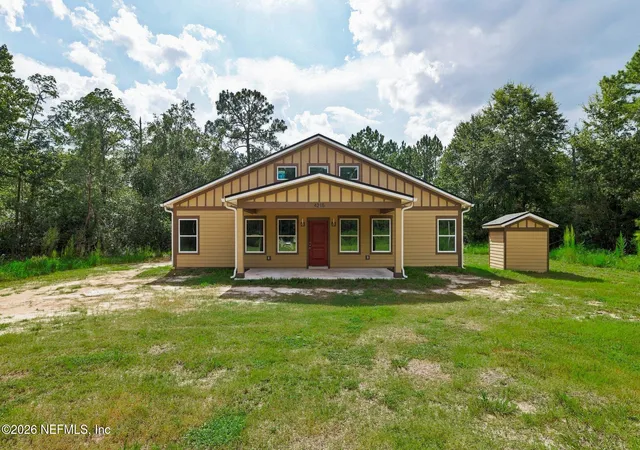 Photo 2 of Single family home for sale at 4215 Oak Forest Ln, Keystone Heights, FL 32656 | MLS# 2163591 | Listing updated on 2026-10-04