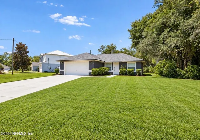 Photo 2 of Single family home for sale at 2 Selden Ct, Palm Coast, FL 32164 | MLS# 2164355 | Listing updated on 2026-09-11