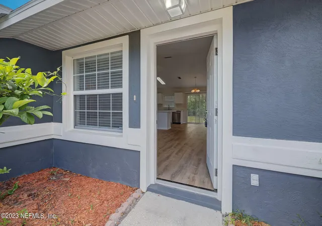 Photo 4 of Single family home for sale at 2 Selden Ct, Palm Coast, FL 32164 | MLS# 2164355 | Listing updated on 2026-09-11