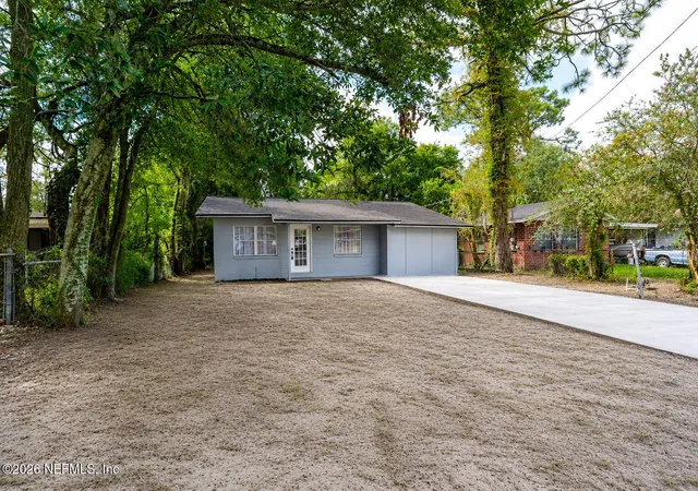 Photo 3 of Single family home for sale at 8308 Hare Ave, Jacksonville, FL 32211 | MLS# 2163665 | Listing updated on 2026-10-03