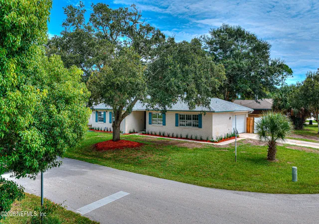 Photo 3 of Single family home for sale at 60 Dolphin Blvd E, Ponte Vedra Beach, FL 32082 | MLS# 2163661 | Listing updated on 2026-09-14